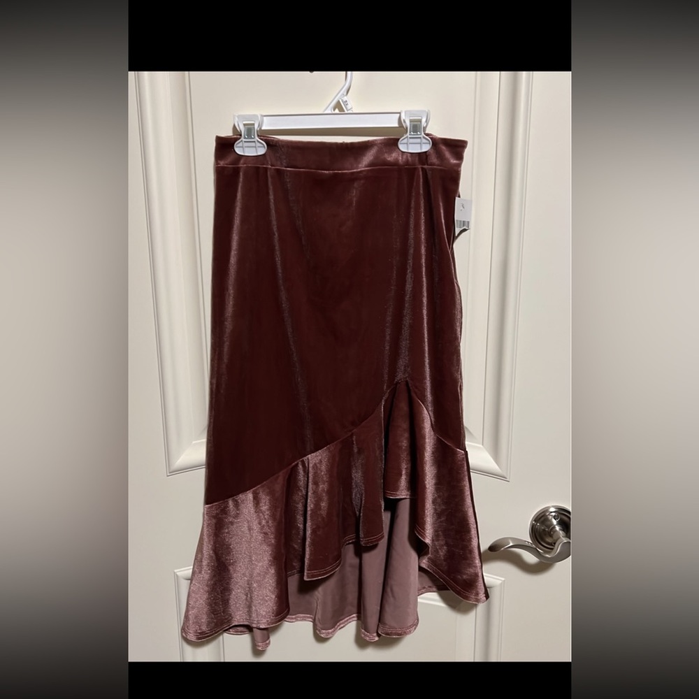 New women M velvet Skirt with zipper